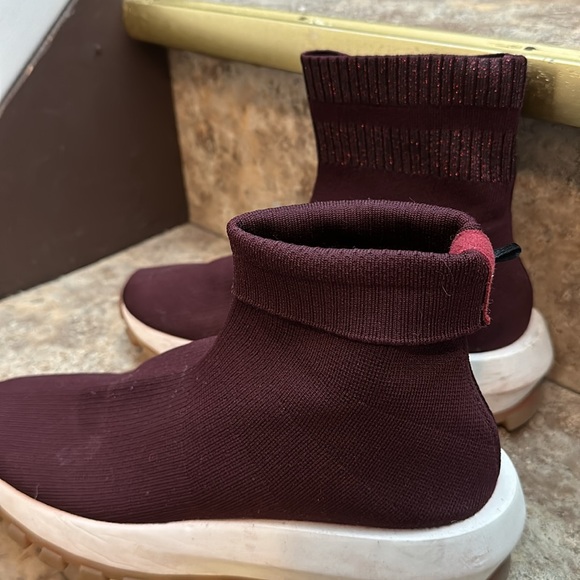 H&M sock style sneaker boots - Picture 4 of 6
